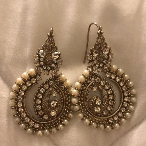 earings - Picture 2 of 4